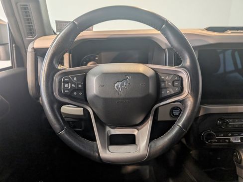 Used 2024 Ford Bronco Wildtrak image 17