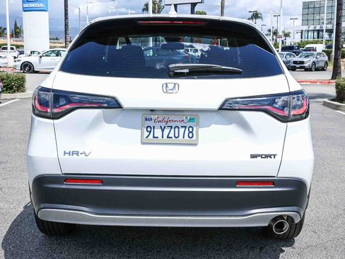 Used 2024 Honda HR-V Sport image 6