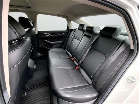Used 2024 Honda Civic Touring image 19