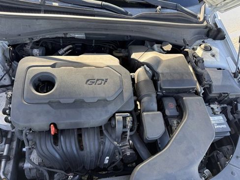 Used 2016 Kia Optima LX image 11