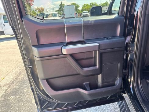 Used 2018 Ford F150 XLT w/ Equipment Group 302A Luxury AWD/4WD image 29