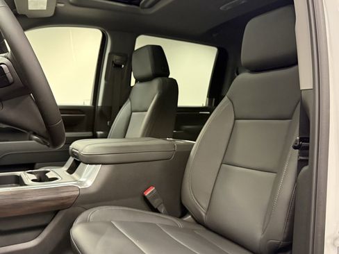 New 2026 GMC Sierra 2500 SLT image 24