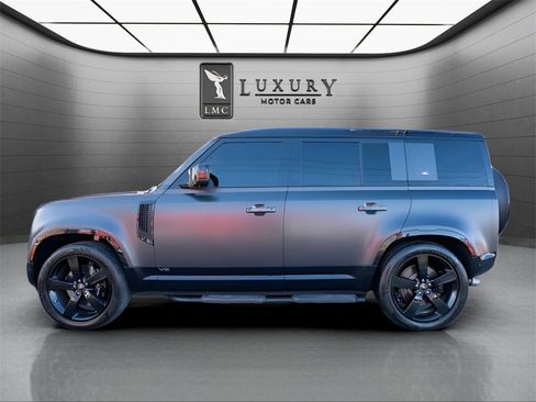 Used 2023 Land Rover Defender 110 V8 image 5