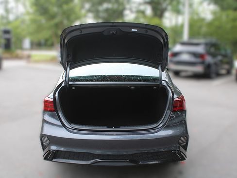 Certified 2024 Kia Forte GT-Line w/ GT-Line Premium Package FWD image 9