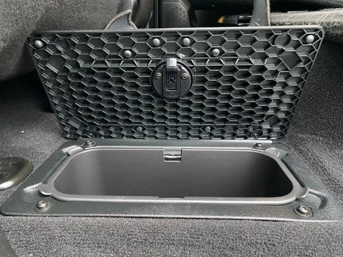 Used 2018 RAM 1500 Sport w/ Sport Premium Group AWD/4WD image 17