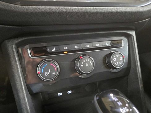Used 2024 Volkswagen Tiguan S FWD image 30