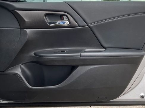 Used 2014 Honda Accord EX-L image 31