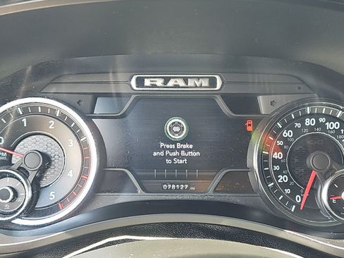 Used 2021 RAM 2500 Laramie w/ Night Edition AWD/4WD image 4