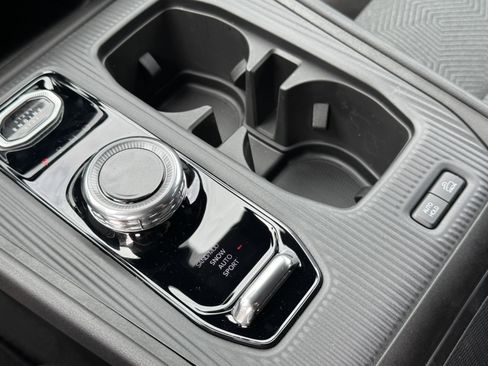 New 2026 Jeep Cherokee Laredo AWD/4WD image 30