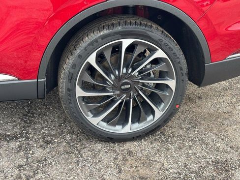 New 2026 Lincoln Aviator Reserve AWD/4WD image 9