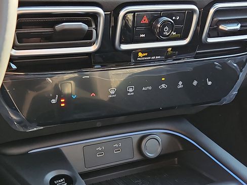 New 2026 Nissan Sentra SV image 14