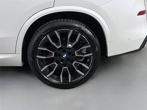 New 2026 BMW X5 xDrive40i w/ M Sport Package AWD/4WD image 29