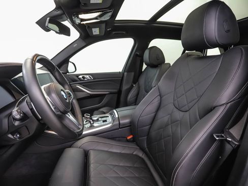 Certified 2023 BMW X5 xDrive40i w/ M Sport Package image 11