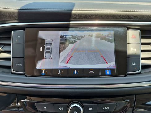 Used 2023 Buick Enclave Avenir w/ Avenir Technology Package FWD image 27