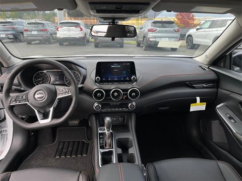 New 2025 Nissan Sentra SR w/ SR Premium Package image 20