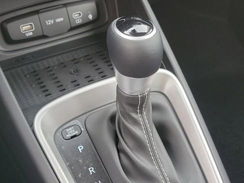 New 2026 Hyundai Venue SEL image 15