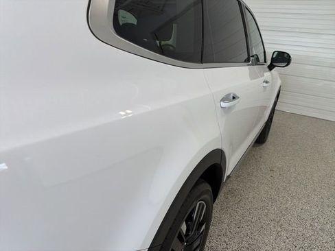 Used 2023 Kia Telluride SX AWD/4WD image 35