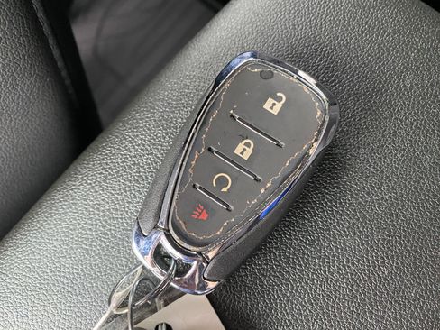 Used 2021 Chevrolet TrailBlazer ACTIV w/ Technology Package image 39