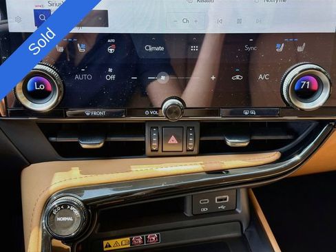 Certified 2026 Lexus NX 350h AWD w/ Accessory Package (Z1) image 16
