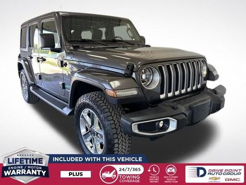 Used 2020 Jeep Wrangler Unlimited Sahara w/ Dual Top Group AWD/4WD image 1