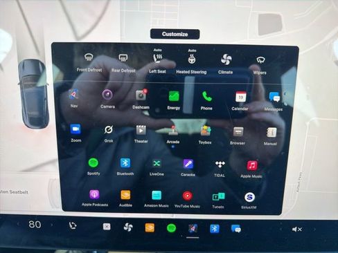 Used 2026 Tesla Model Y 2WD image 29