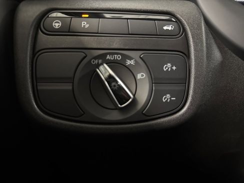 Certified 2025 INFINITI QX50 Pure image 14