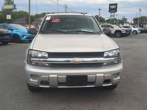 Used 2006 Chevrolet TrailBlazer LS w/ LS Preferred Equipment Group AWD/4WD image 8