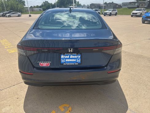 Used 2024 Honda Accord EX image 7
