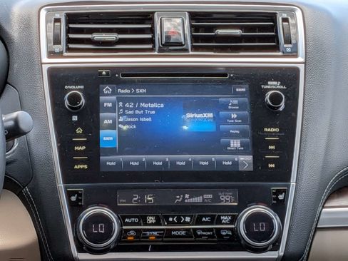 Used 2018 Subaru Outback 2.5i Limited AWD/4WD image 19