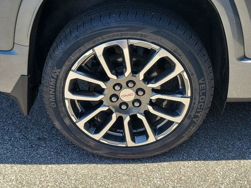 Used 2020 GMC Acadia Denali w/ Denali Ultimate Package AWD/4WD image 8