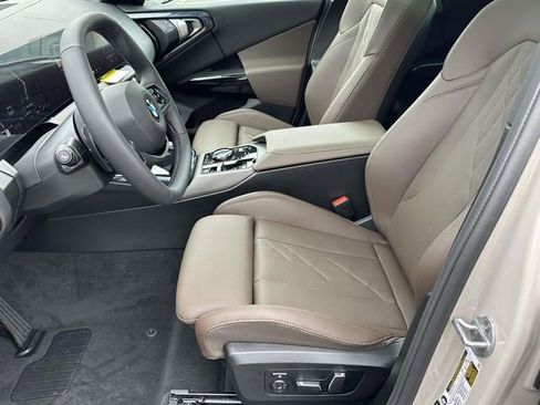 New 2026 BMW X3 xDrive30 w/ Premium Package image 14