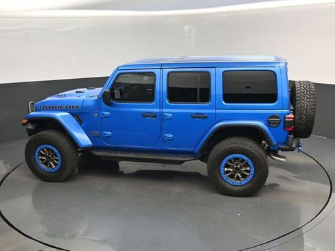 Used 2022 Jeep Wrangler Unlimited Rubicon w/ Trailer Tow Package AWD/4WD image 14