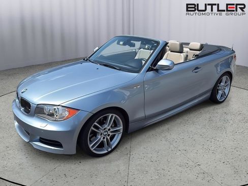 Used 2010 BMW 135i Convertible RWD image 1