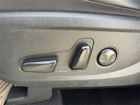 Used 2022 Hyundai Santa Fe SEL w/ Convenience + Premium Package image 27