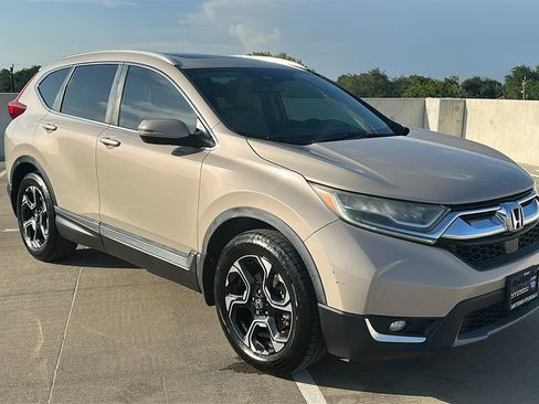 Used 2018 Honda CR-V Touring image 15