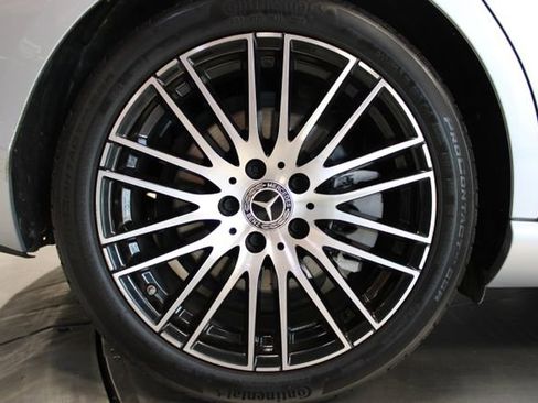 Used 2023 Mercedes-Benz C 300 Sedan image 34