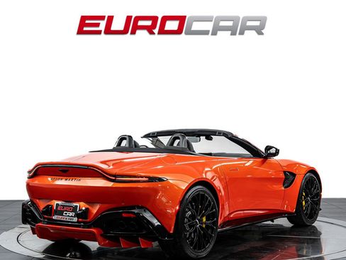 Used 2022 Aston Martin V8 Vantage Roadster image 6