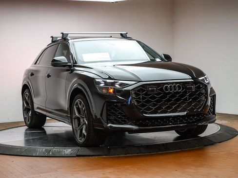 New 2026 Audi RS Q8 performance image 11