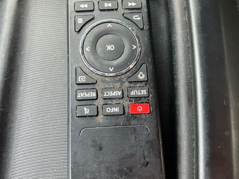 Used 2021 Chrysler Pacifica Touring w/ S Appearance Package FWD image 29