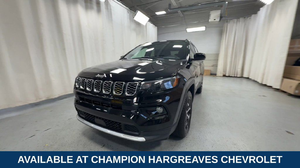 Used 2024 Jeep Compass Limited AWD/4WD image 5