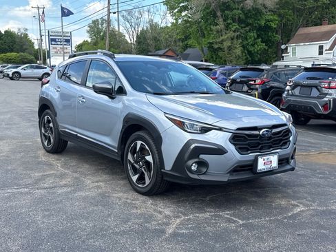 Certified 2024 Subaru Crosstrek 2.5i Limited AWD/4WD image 3