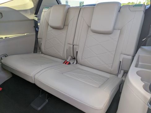 New 2026 Volkswagen Atlas SE FWD image 14