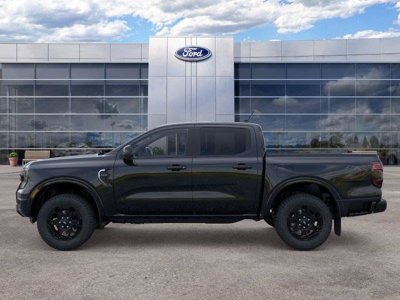 New 2026 Ford Ranger Lariat w/ Black Appearance Package AWD/4WD image 3