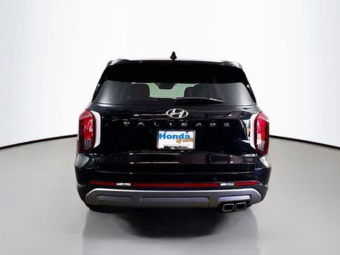 Used 2024 Hyundai Palisade SEL FWD image 25