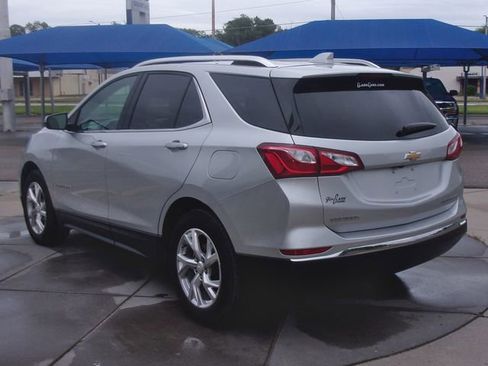 Used 2020 Chevrolet Equinox Premier AWD/4WD image 16