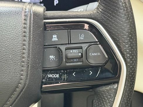 Used 2024 Toyota Tundra 1794 Edition AWD/4WD image 17