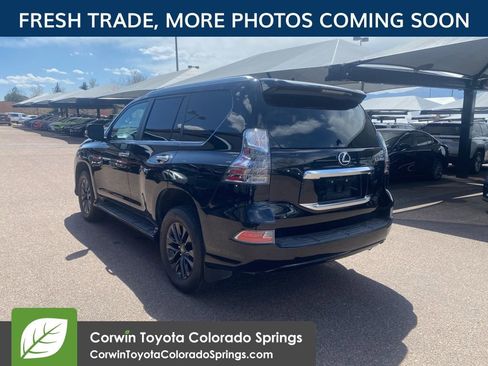 Used 2021 Lexus GX 460 Premium w/ Premium Package AWD/4WD image 6