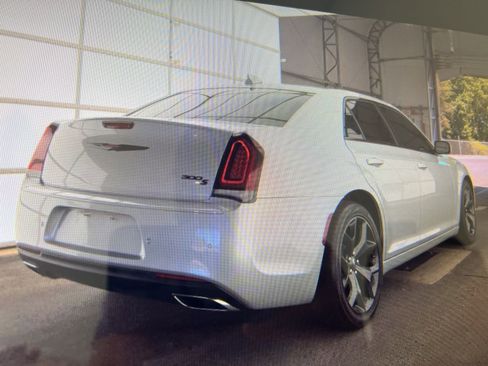 Used 2021 Chrysler 300 S RWD image 2