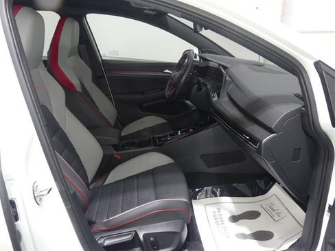 Used 2024 Volkswagen GTI SE FWD image 22