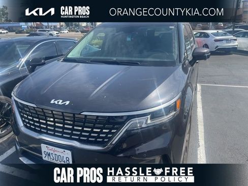 Certified 2024 Kia Carnival SX image 1